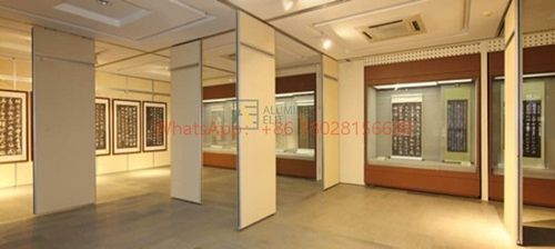 Последние решения компании о До и после: преобразование комнаты с подвижной стеной