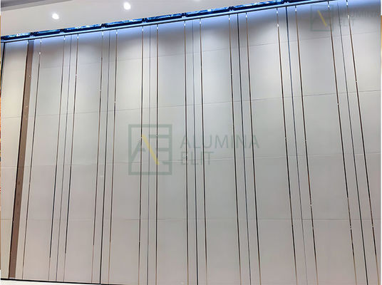 Хорошая цена. Aluminum Commercial Operable Partition Wall System with 6061-T6 Profile and 304 Stainless Steel Roller онлайн