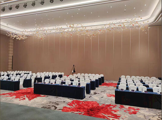 Хорошая цена. Складные акустические офисные перегородки с стальной рамкой Q235 и профилями 6061-T6 для выставочных залов онлайн