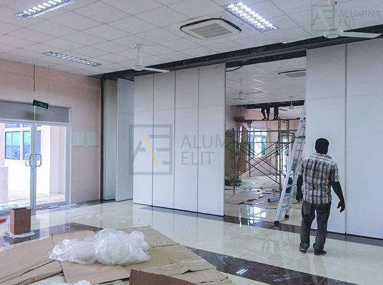 Хорошая цена. Акустическая работающая передвижная перегородка с алюминиевым сплавом 6061-T6 и звукоизоляцией 45 дБ до 4 метров онлайн